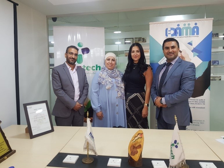 Signing a partnership agreement with Naratech Pharma